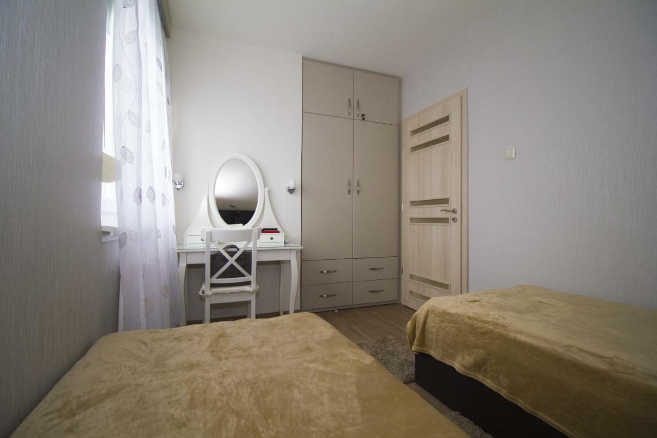 Chez Moi Appartement Debrecen Buitenkant foto